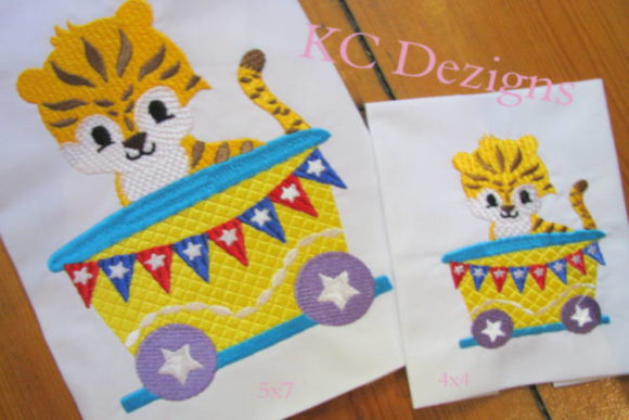 Tiger Sitting in Train: A Charming Appliqué for Gifts